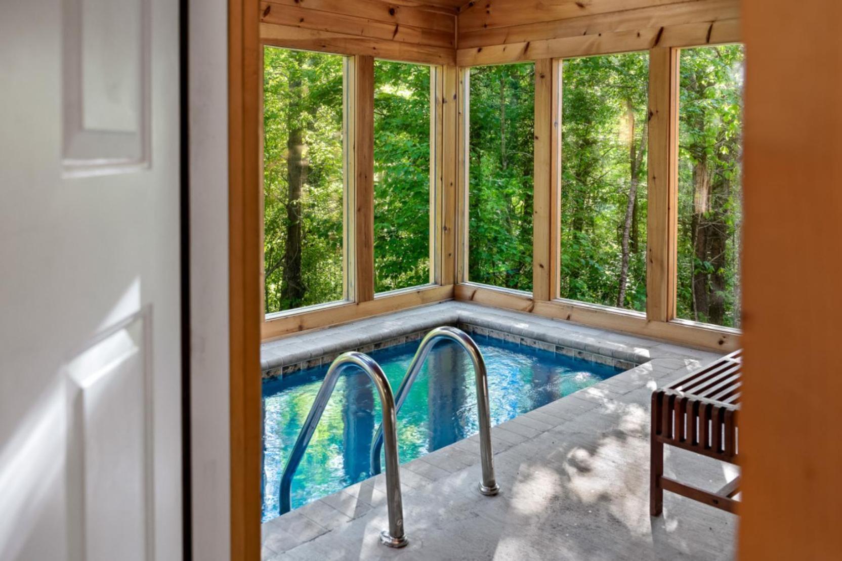 Countryside Comfort By Ghosal Luxury Lodging Севьервилл Экстерьер фото