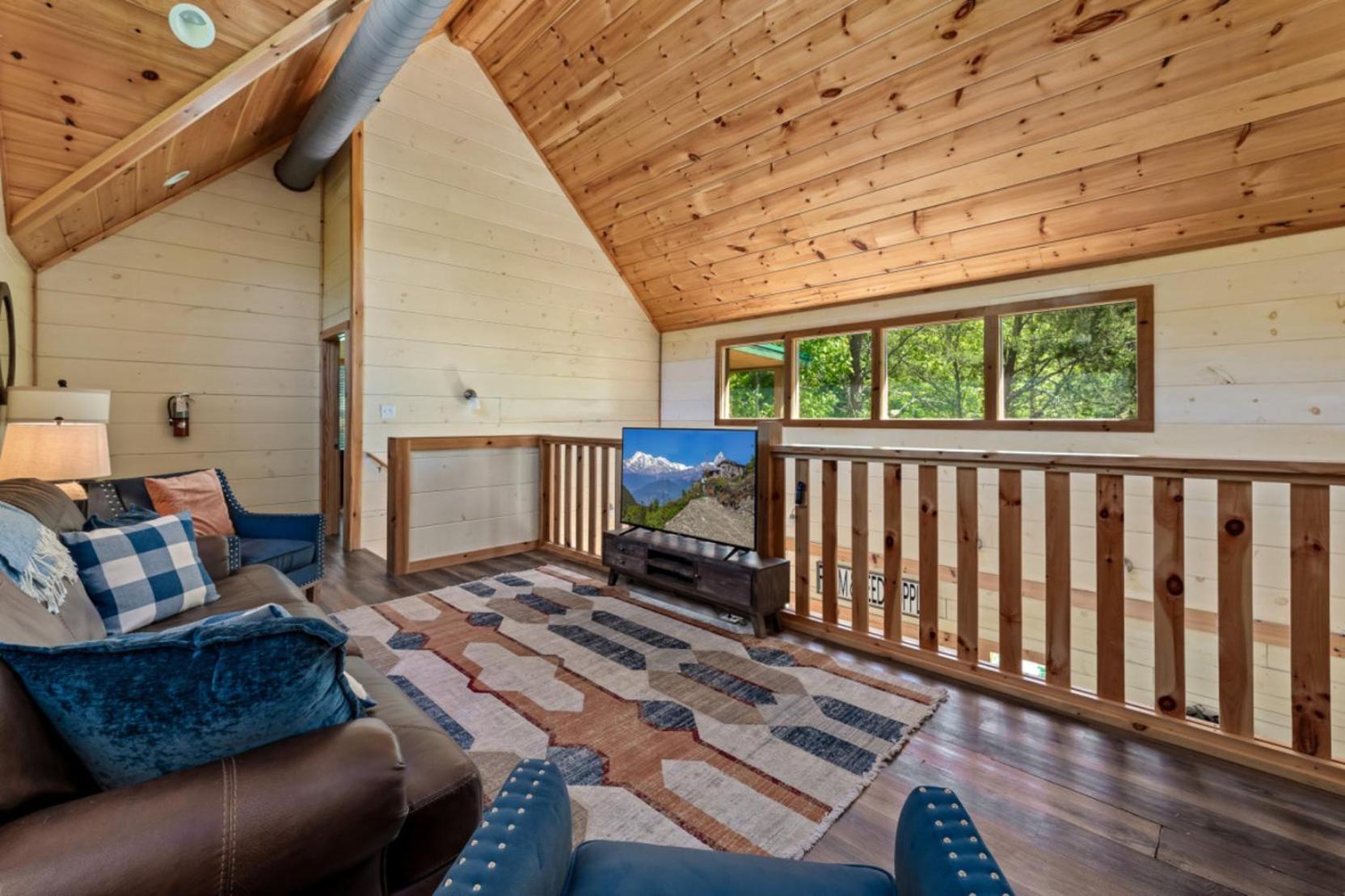 Countryside Comfort By Ghosal Luxury Lodging Севьервилл Экстерьер фото